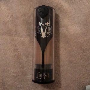 Kat Von D Lock-It foundation.